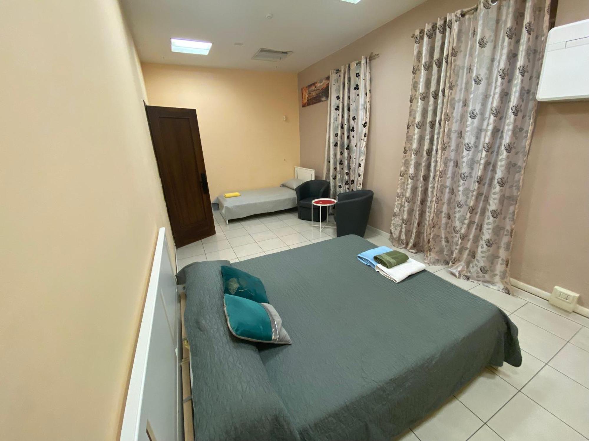 Affittacamere Guerrero Rooms Τεργέστη Εξωτερικό φωτογραφία
