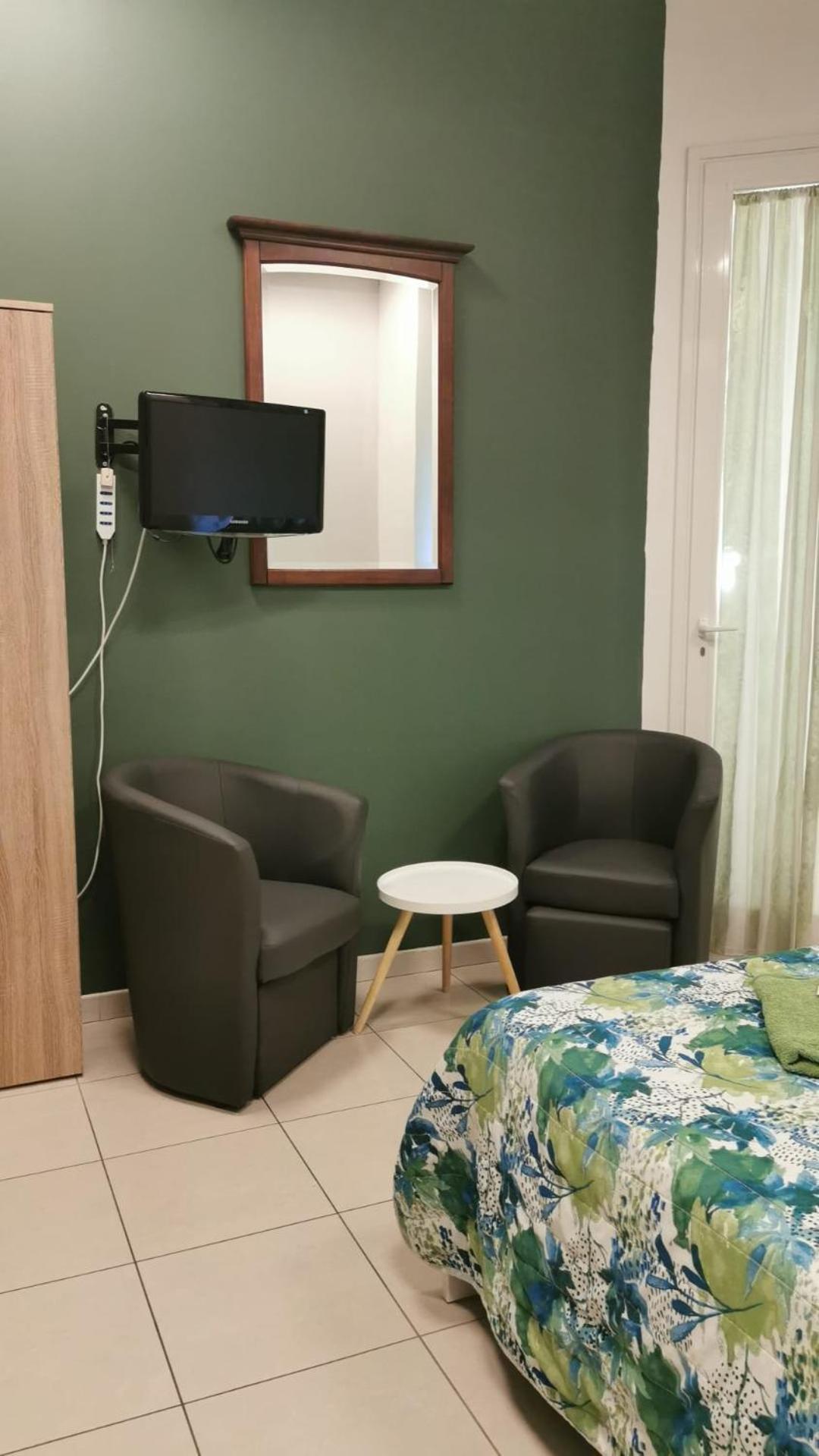 Affittacamere Guerrero Rooms Τεργέστη Εξωτερικό φωτογραφία